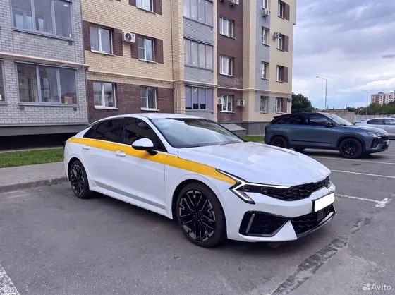 Аренда авто под такси — Москва, объявление на Авито