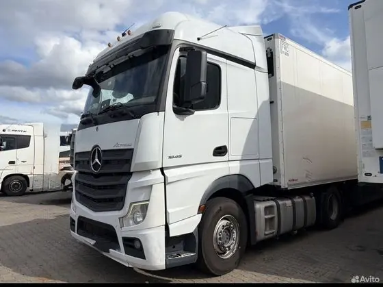 Сдаю в аренду с выкупом тягач Mercedes без банка — Краснодар, объявление на Авито