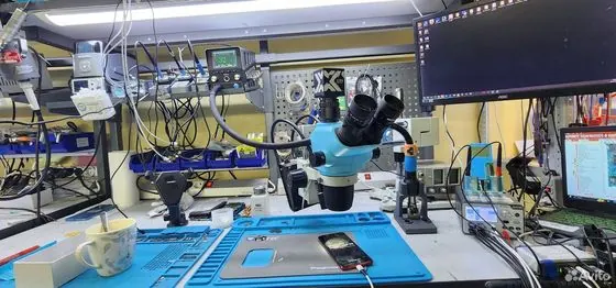 Сложный Ремонт телефонов планшетов ноутбуков — Москва, объявление на Авито